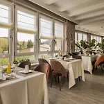 Hotel Restaurant Au Riesling Zellenberg
