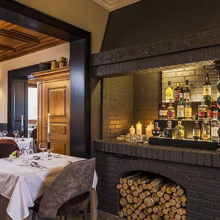 Restaurant Au Riesling ホテル